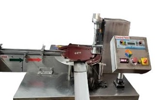 Multipack Machinery Wad Inserting Machine - 1